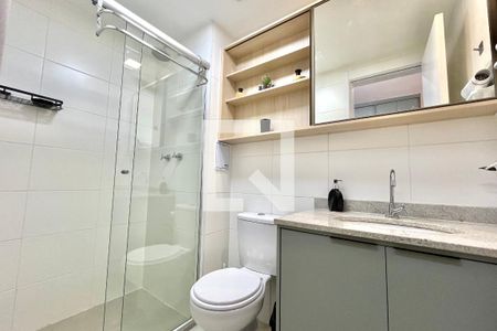 Banheiro de kitnet/studio para alugar com 1 quarto, 25m² em Vila Mascote, São Paulo
