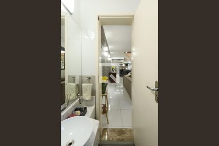 Lavabo de casa à venda com 10 quartos, 550m² em Vila Arriete, São Paulo