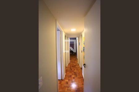 corredor de apartamento à venda com 3 quartos, 100m² em Vila Progredior, São Paulo