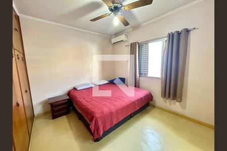 Quarto Suíte de casa para alugar com 3 quartos, 222m² em Jardim Madeirense, Guarulhos