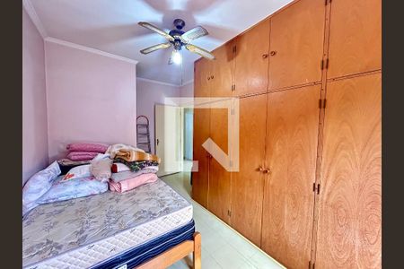 Quarto 1 de casa para alugar com 3 quartos, 222m² em Jardim Madeirense, Guarulhos