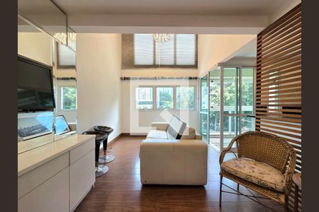Sala de apartamento à venda com 1 quarto, 64m² em Indianópolis, São Paulo