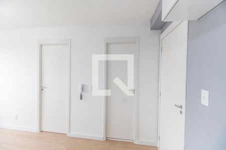 Sala  de apartamento para alugar com 2 quartos, 36m² em Chacara Santa Lucia, Carapicuíba