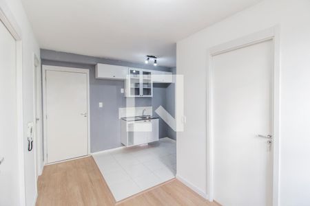 Sala  de apartamento para alugar com 2 quartos, 36m² em Chacara Santa Lucia, Carapicuíba