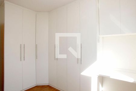 Quarto 2 de apartamento para alugar com 2 quartos, 68m² em Santana, Porto Alegre