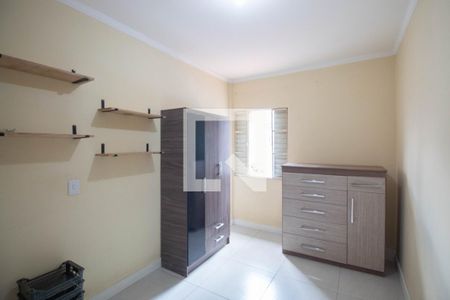 Quarto 2 de casa para alugar com 2 quartos, 450m² em Jardim Apuana, São Paulo