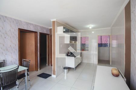 Sala/Cozinha de casa para alugar com 2 quartos, 450m² em Jardim Apuana, São Paulo