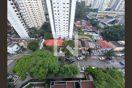 Vista Sala/Cozinha de apartamento para alugar com 1 quarto, 27m² em Campo Belo, São Paulo