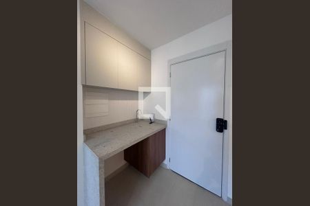 Sala/Cozinha de apartamento para alugar com 1 quarto, 27m² em Campo Belo, São Paulo