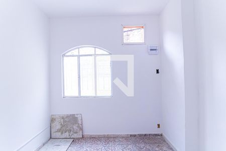 Quarto de casa para alugar com 1 quarto, 50m² em Cachambi, Rio de Janeiro