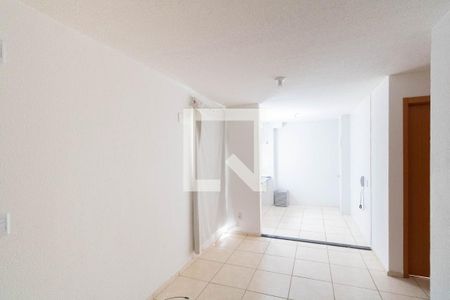 Sala de apartamento para alugar com 2 quartos, 44m² em Cosmos, Rio de Janeiro