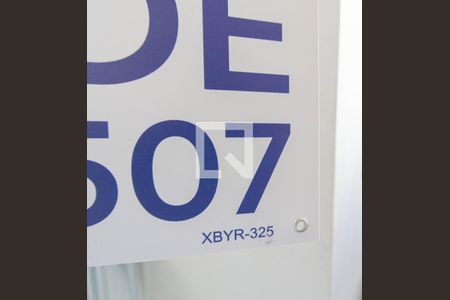 Apartamento à venda com 2 quartos, 41m² em Guajuviras, Canoas