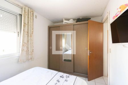 Apartamento à venda com 2 quartos, 41m² em Guajuviras, Canoas