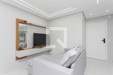 Sala / Cozinha  de apartamento para alugar com 2 quartos, 43m² em Vila Carmosina, São Paulo