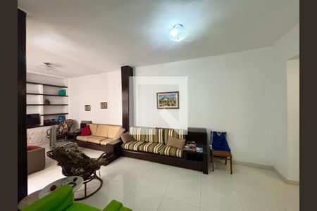 Sala de apartamento para alugar com 3 quartos, 150m² em Copacabana, Rio de Janeiro