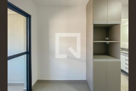 Sala de apartamento para alugar com 1 quarto, 31m² em Moema, São Paulo