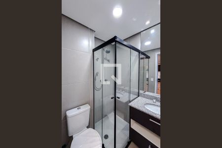 Banheiro de kitnet/studio para alugar com 1 quarto, 22m² em Vila Mariana, São Paulo