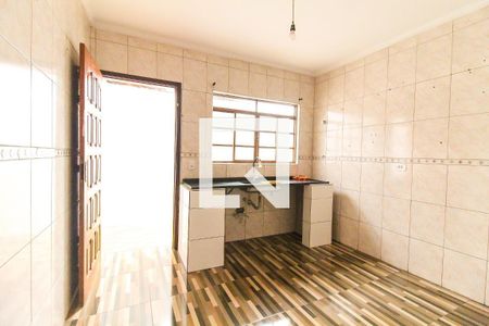 Casa à venda com 2 quartos, 64m² em Vila Campanela, São Paulo