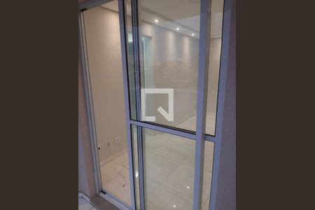 Apartamento à venda com 2 quartos, 45m² em Quitaúna, Osasco