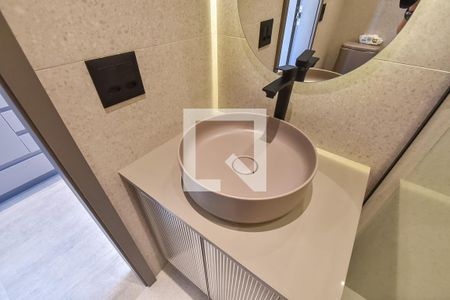 Banheiro de kitnet/studio para alugar com 1 quarto, 27m² em Vila Mariana, São Paulo