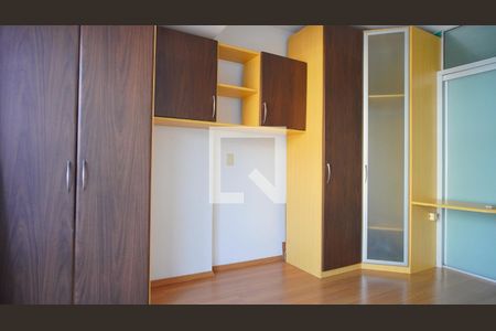 Quarto  de apartamento para alugar com 1 quarto, 45m² em Centro Histórico, Porto Alegre