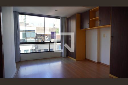 Quarto  de apartamento para alugar com 1 quarto, 45m² em Centro Histórico, Porto Alegre