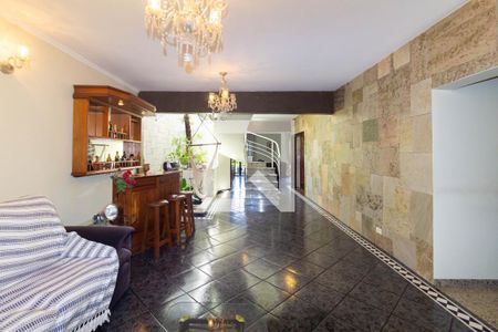 Sala de casa à venda com 4 quartos, 500m² em Jardim Independência, São Paulo