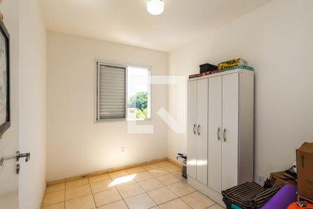 Quarto 1 de apartamento à venda com 2 quartos, 50m² em Parque Fongaro, São Paulo