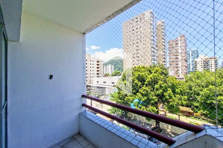 Sacada  de apartamento para alugar com 2 quartos, 90m² em Canto do Forte, Praia Grande