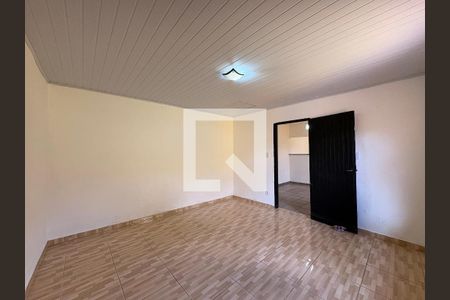 Quarto de casa para alugar com 1 quarto, 60m² em Utinga, Santo André