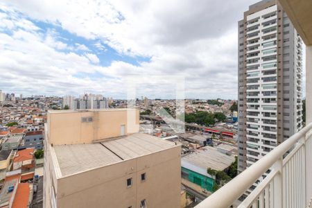 Varanda vista de apartamento para alugar com 1 quarto, 29m² em Vila Ema, São Paulo