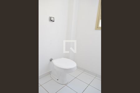 Lavabo de apartamento para alugar com 3 quartos, 233m² em Bela Vista, São Paulo