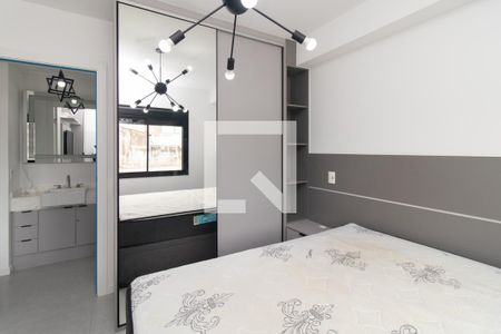 Quarto de apartamento para alugar com 1 quarto, 40m² em Azenha, Porto Alegre