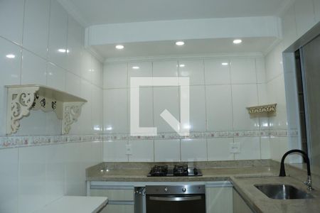 Casa de Condomínio para alugar com 2 quartos, 80m² em Jardim Isis, Cotia