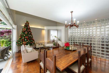 SALA de casa à venda com 3 quartos, 364m² em Santa Lúcia, Belo Horizonte