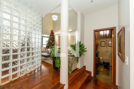 SALA de casa à venda com 3 quartos, 364m² em Santa Lúcia, Belo Horizonte