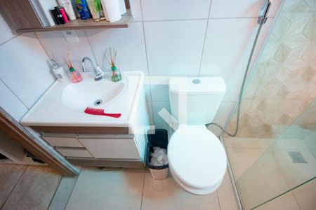 Banheiro da Suíte de casa à venda com 4 quartos, 1260m² em Solar do Madeira, Contagem