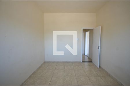 Quarto 1 de apartamento para alugar com 2 quartos, 80m² em Vila Valqueire, Rio de Janeiro