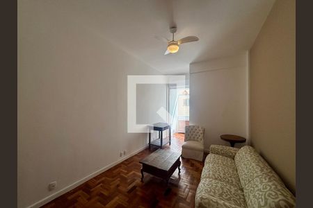 Sala de apartamento para alugar com 2 quartos, 85m² em Leblon, Rio de Janeiro