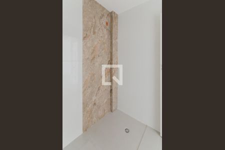 Banheiro de apartamento à venda com 1 quarto, 51m² em Vila Mariana, São Paulo