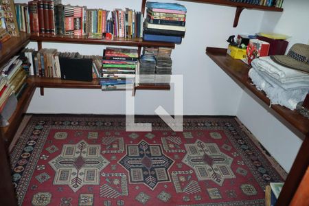 Escritório  de casa de condomínio para alugar com 5 quartos, 400m² em Chácara Pavoeiro, Cotia