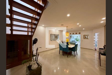 Sala  de casa para alugar com 4 quartos, 550m² em Brooklin, São Paulo