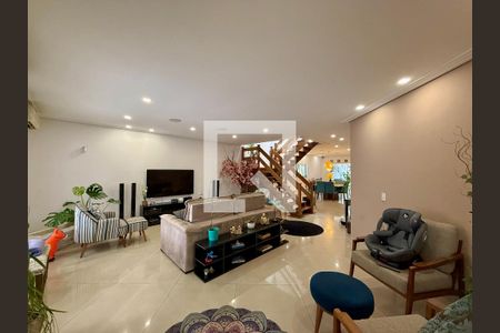 Sala  de casa para alugar com 4 quartos, 550m² em Brooklin, São Paulo