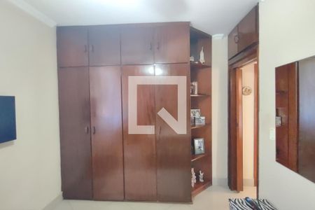 Quarto 1 de apartamento para alugar com 2 quartos, 69m² em São José, São Caetano do Sul