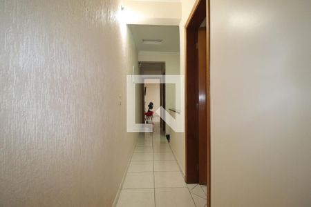 Corredor Quartos de casa à venda com 3 quartos, 137m² em Jardim Progresso, Santo André