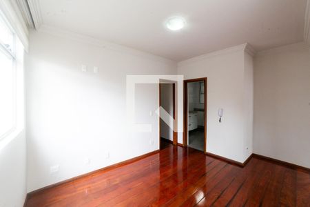 Sala de apartamento para alugar com 3 quartos, 127m² em Sagrada Família, Belo Horizonte