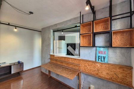 Sala de apartamento para alugar com 2 quartos, 64m² em Jardim Nova Europa, Campinas