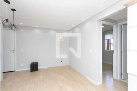 Sala de apartamento à venda com 2 quartos, 46m² em Vila Carmosina, São Paulo