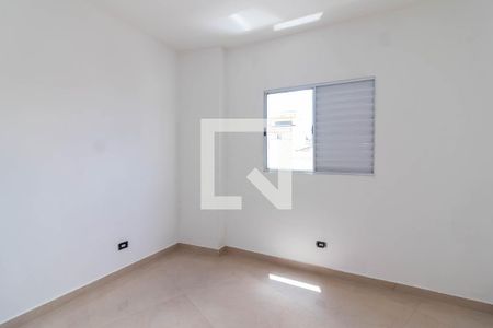 Quarto 1 de apartamento para alugar com 2 quartos, 40m² em Vila Prado, São Paulo