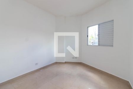 Quarto 1 de apartamento para alugar com 2 quartos, 40m² em Vila Prado, São Paulo